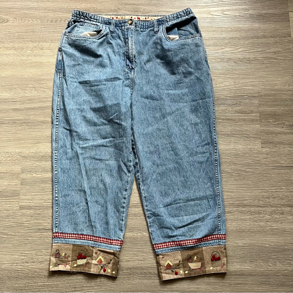 Christopher & Banks Embroidered Autumn-Themed Straight Leg Capris